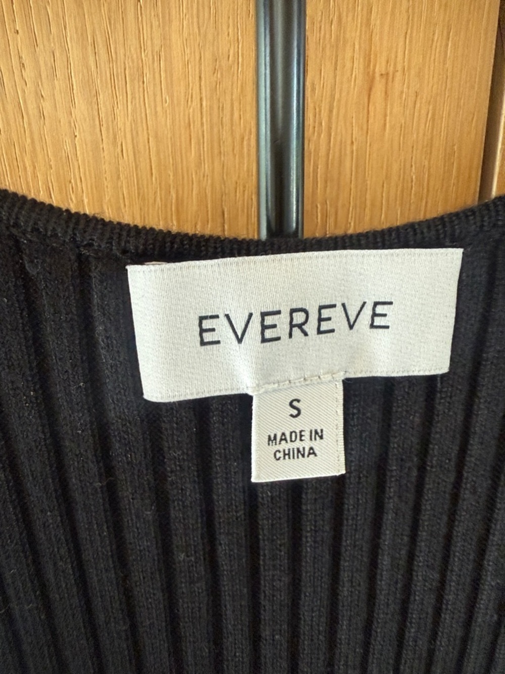 Evereve Arya V Neck Sleeveless Long Black Dress Womens Size Small - Picture 5 of 9